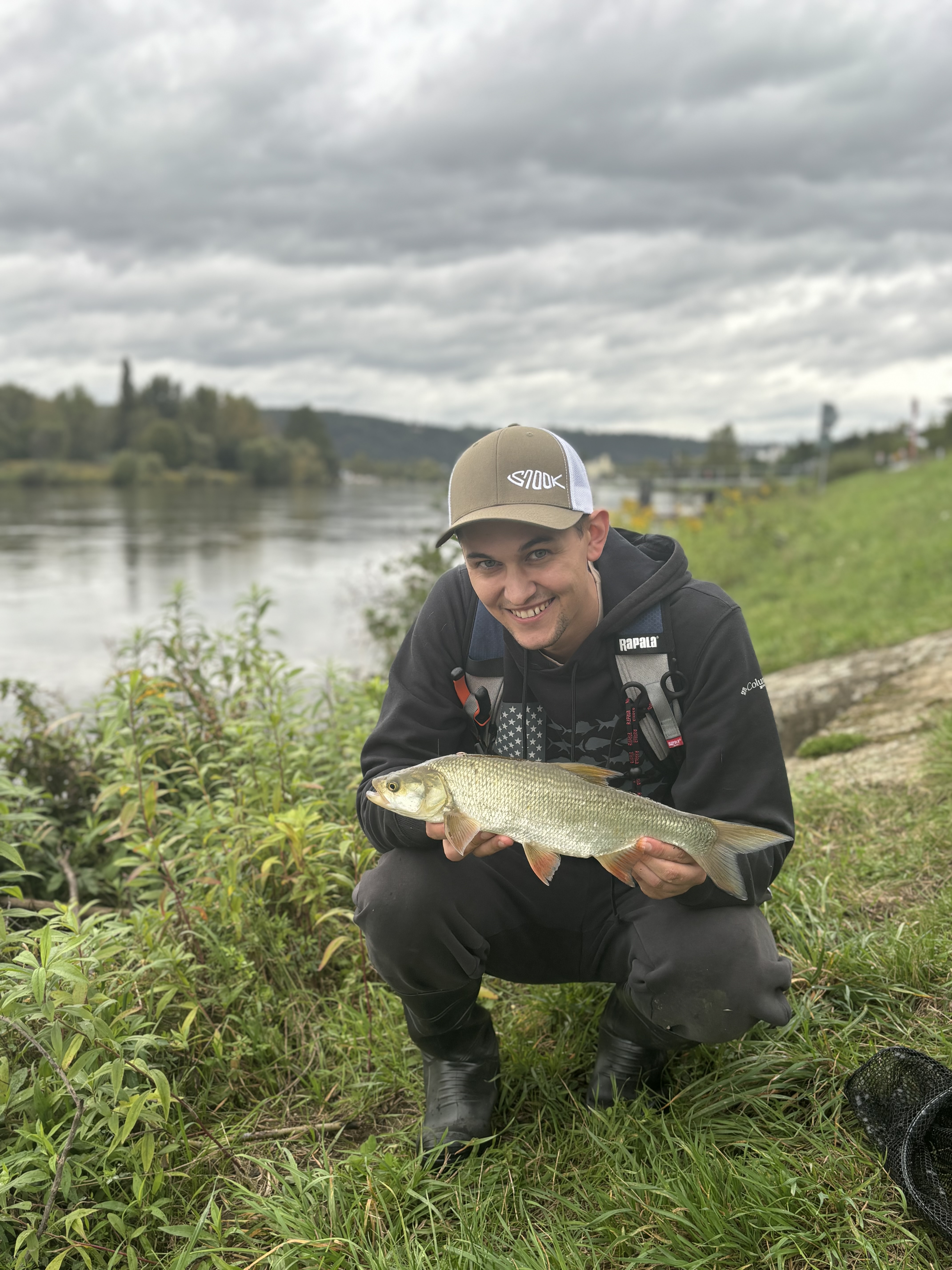 Khaki/bílá Trucker kšiltovka snook