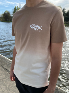 Žíhané hnědé triko s krátkým rukávem snook